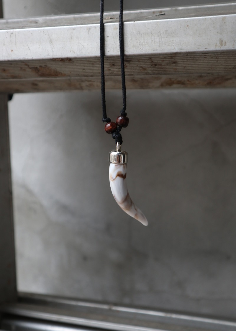 tooth necklace ver.2